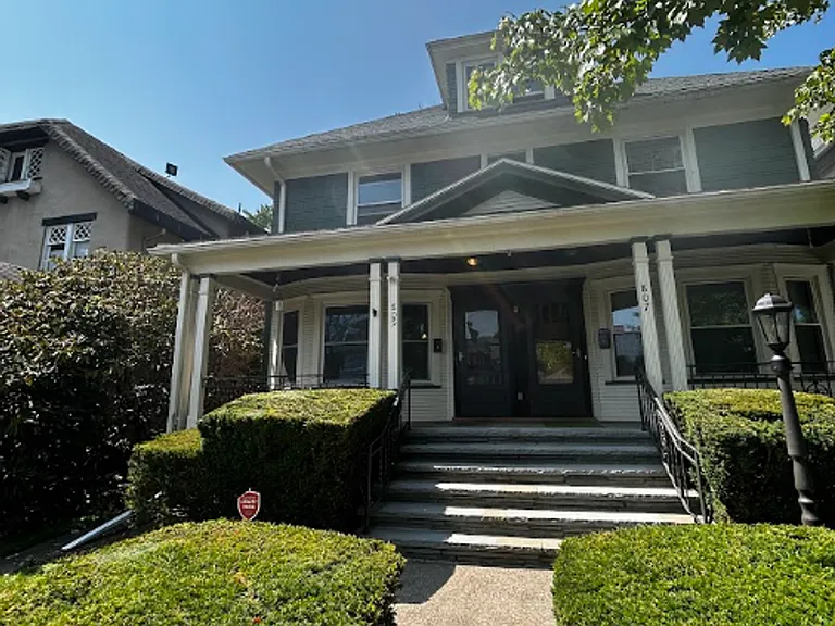 805-807 N Irving Ave — Photo 52
