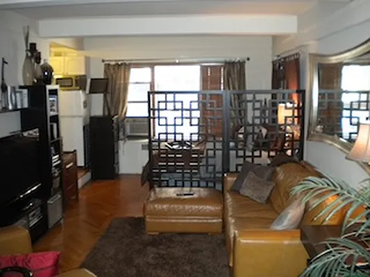 Rented by Rudd Group LTD | media 19