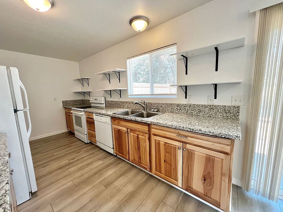 7590 Sherwood Blvd. Apartments Los Molinos, CA Zillow