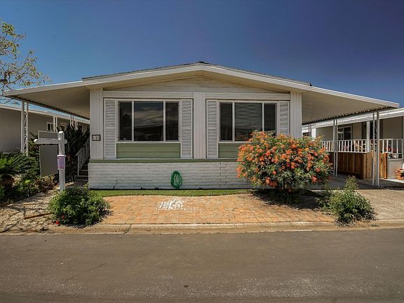2nd image of 135 Vinewood Ln