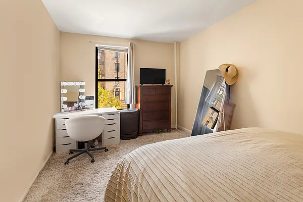 Sold by Compass | media 24