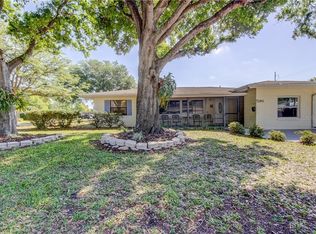7191 8th St N, Saint Petersburg, FL 33702