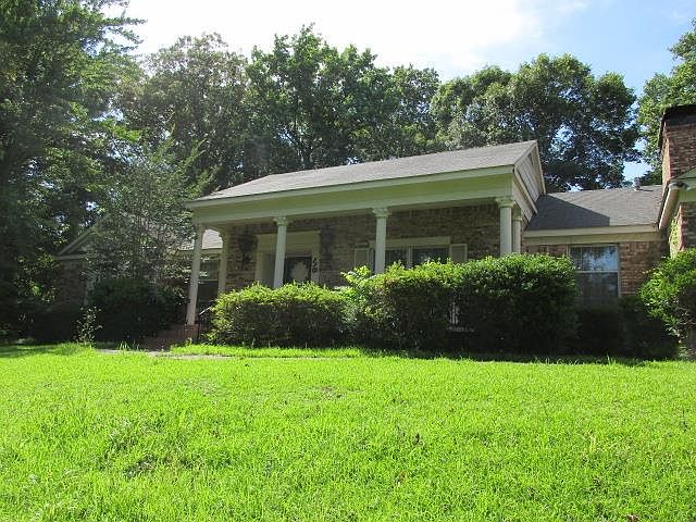 1st image of 118 Hillsboro