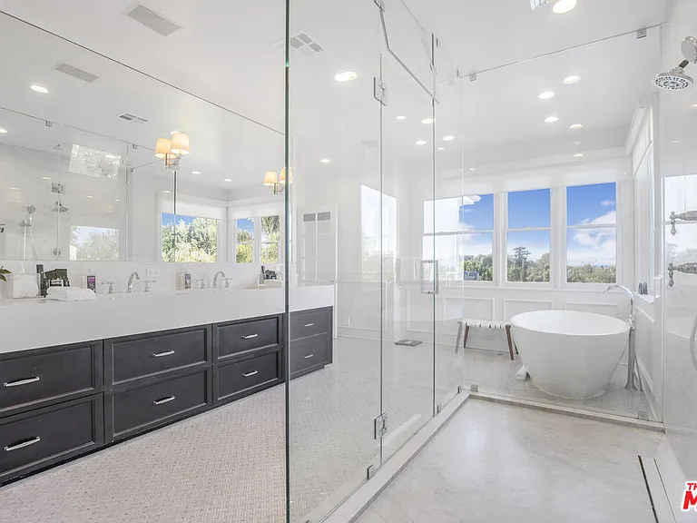 14619 Valley Vista Blvd — Photo 31