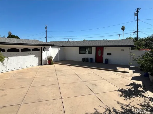 19412 Cantara St, Reseda, CA 91335