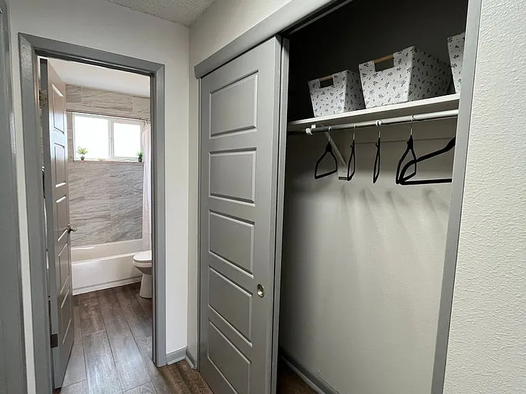 Windsong Apartments — Photo 13