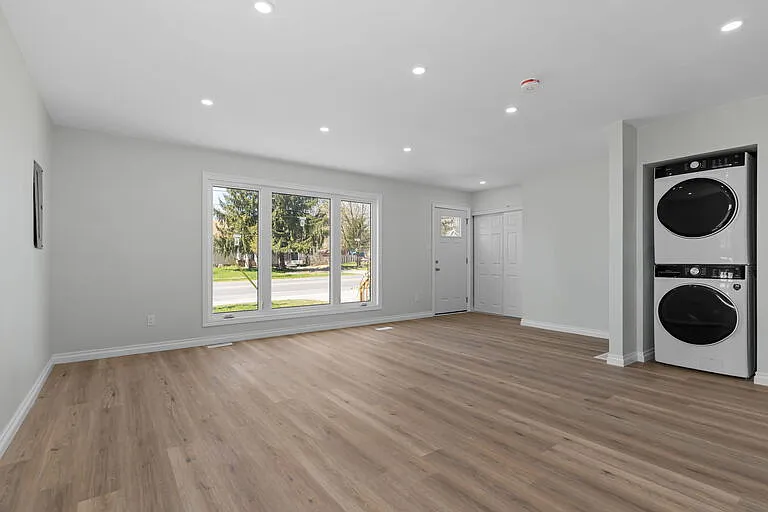 1199 Montreal St #1 — Photo 6