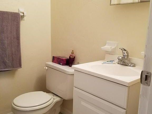3rd image of 411 N Halifax Ave APT 100