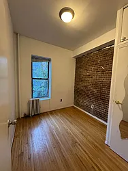 Rented by KNOCKKNOCK LLC