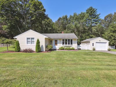 22 Lake Road, Woodbury, CT, 06798