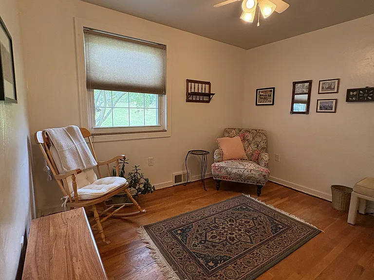 9725 Harmony Dr — Photo 8