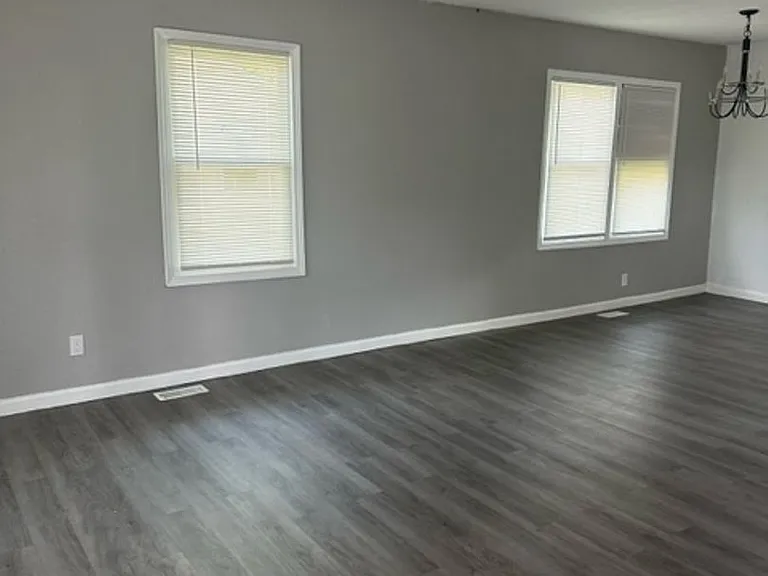 505 Marcella Dr — Photo 4