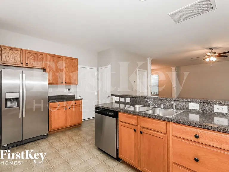 16422 Austringer Pl — Photo 6