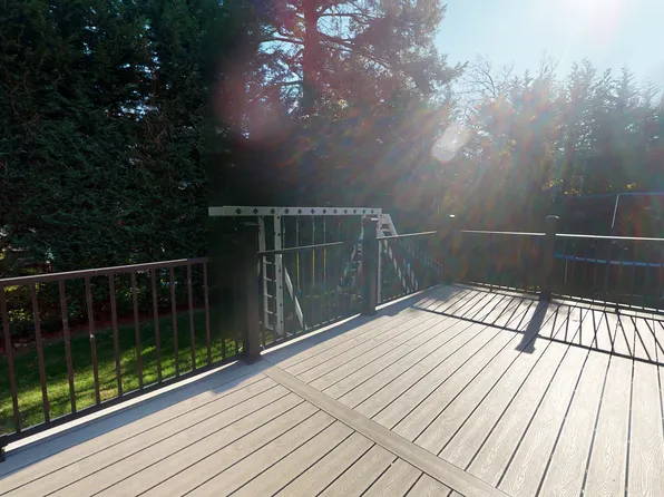 669 East 2nd Street image 38 of 44