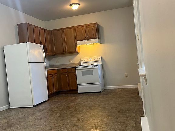 2nd image of 909 N Prince St APT 2
