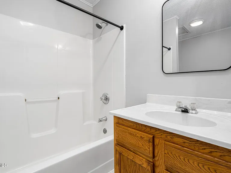 133 Paynetown Rd — Photo 17