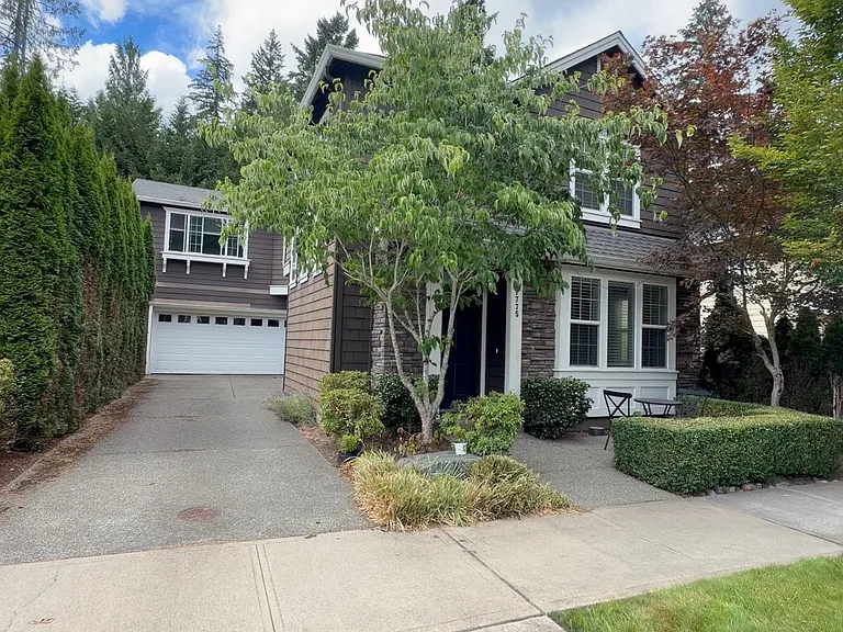 11775 169th Pl NE — Photo 1