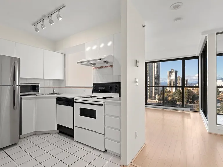 888 Pacific St #1007 — Photo 12