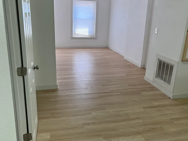 105 S Howard St #A5 — Photo 10