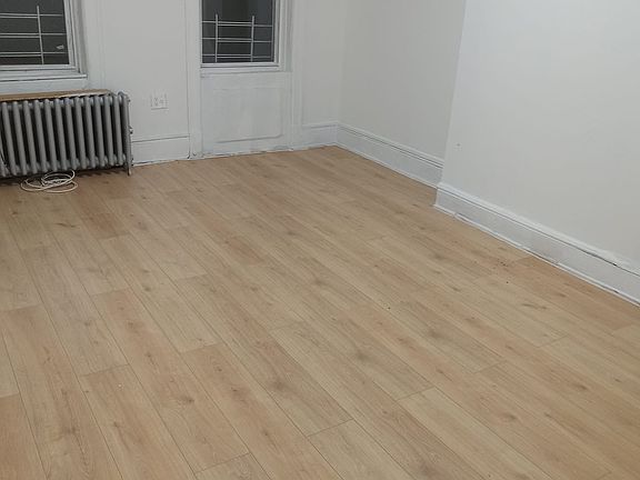 4th image of 117 Eight Atlantic Ave #2