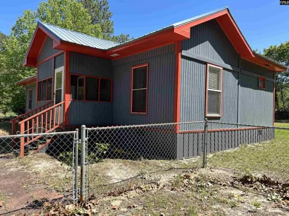 120 McGrande Dr, Neeses, SC 29107