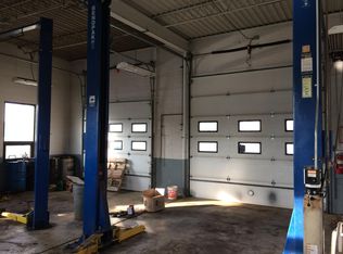 8815 Dixie Hwy STE A, Ira, MI 48023