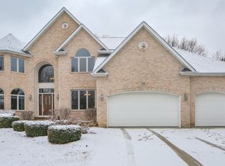 3818 Ascot Ct, Lisle, IL 60532