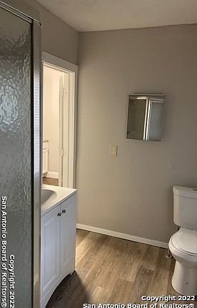 5th image of 403 Terrell Ave APT 1