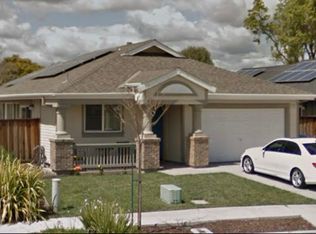 300 Bridgevale Rd, Hollister, CA 95023