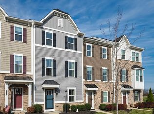 159 Bucktail Dr, Cranberry Township, PA