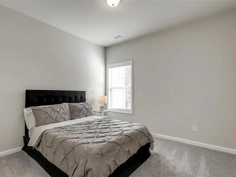 2525 Norwood Park Xing — Photo 23
