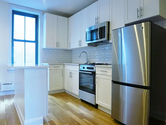 Rented by City & Suburban | media 21