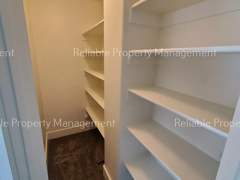 656 Saturn Ave #A — Photo 7