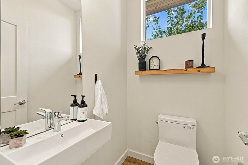 5th image of 1317 N 44th Street #A