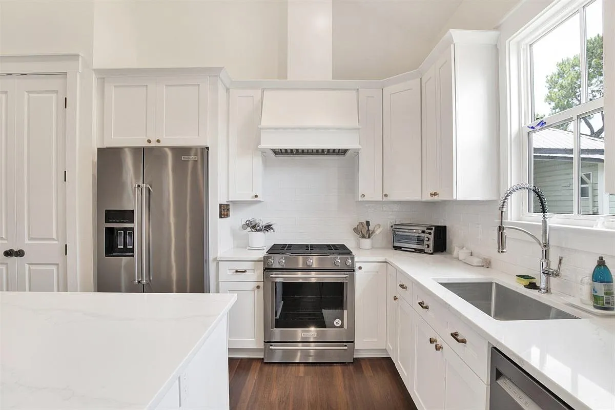 2 bed, 1681 sqft, $2,550 — Photo 4