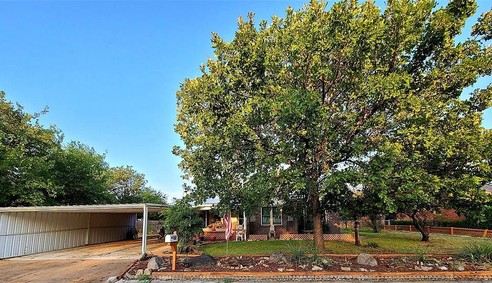 1st image of 1503 SE 23rd Ave