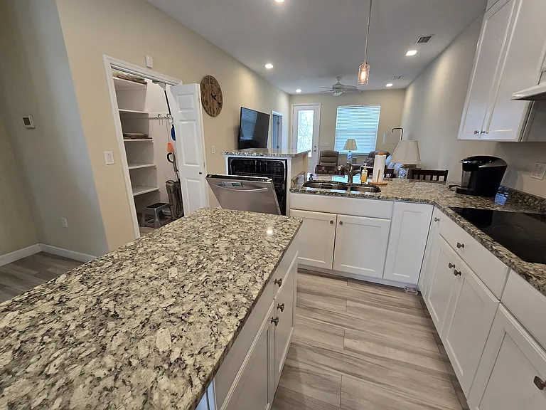 23328 Abrade Ave — Photo 6