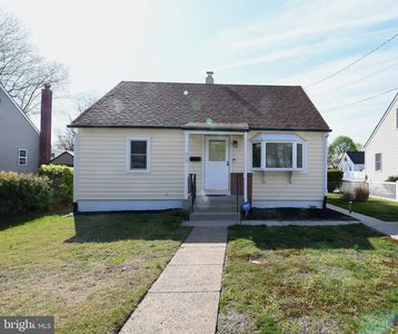 713 Cooper St, Florence, NJ, 08518