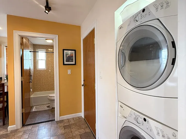 295 Allston St — Photo 7