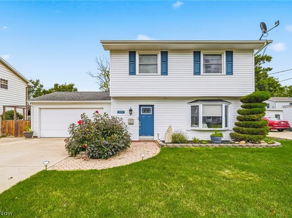 209 Shelton Blvd, Eastlake, OH 44095