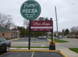 661 S Main St, Clawson, MI 48017