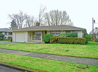 1933 SE 101st Ave, Portland, OR 97216