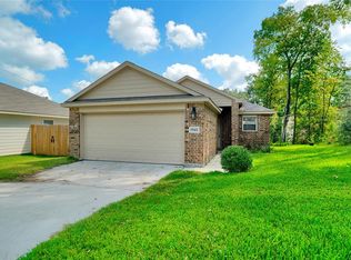 15302 Kickapoo Trl, Willis, TX 77378