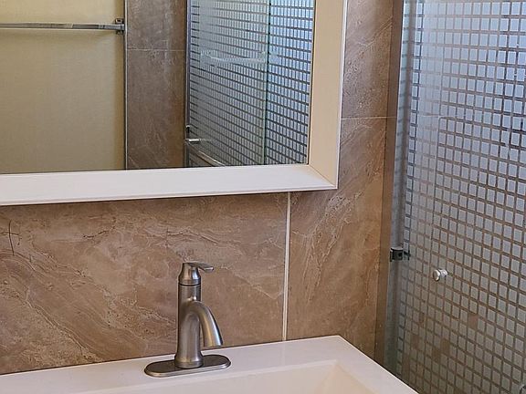 Bathroom vanity and mirror