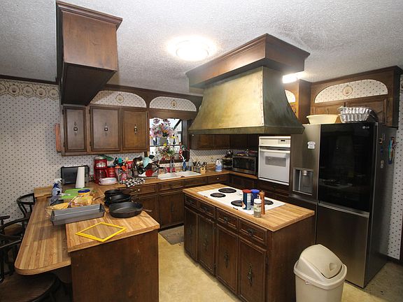 21st image of this home