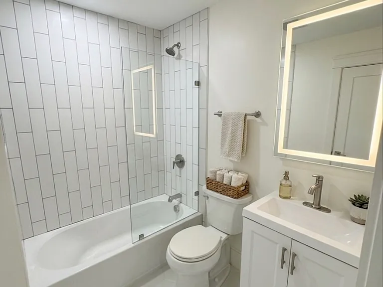 323 Summit Ave #101 — Photo 4
