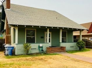 119 E 11th St, Hanford, CA