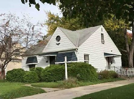 2nd image of 4041 W 224th St