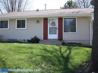 6961 Lynn St, Lincoln, NE 68505