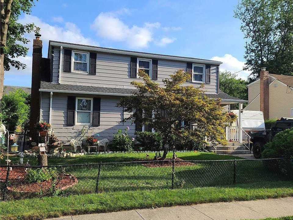 1st image of 178 E Booker Ave